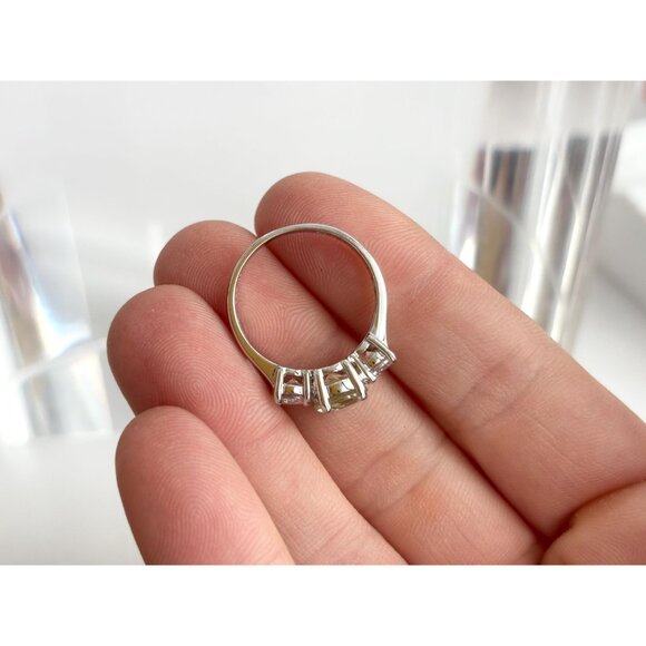 Peridot & CZ Gemstone Adorned Minimalist Sterling Silver 925 Vintage Ring - sz 7 - Picture 10 of 16